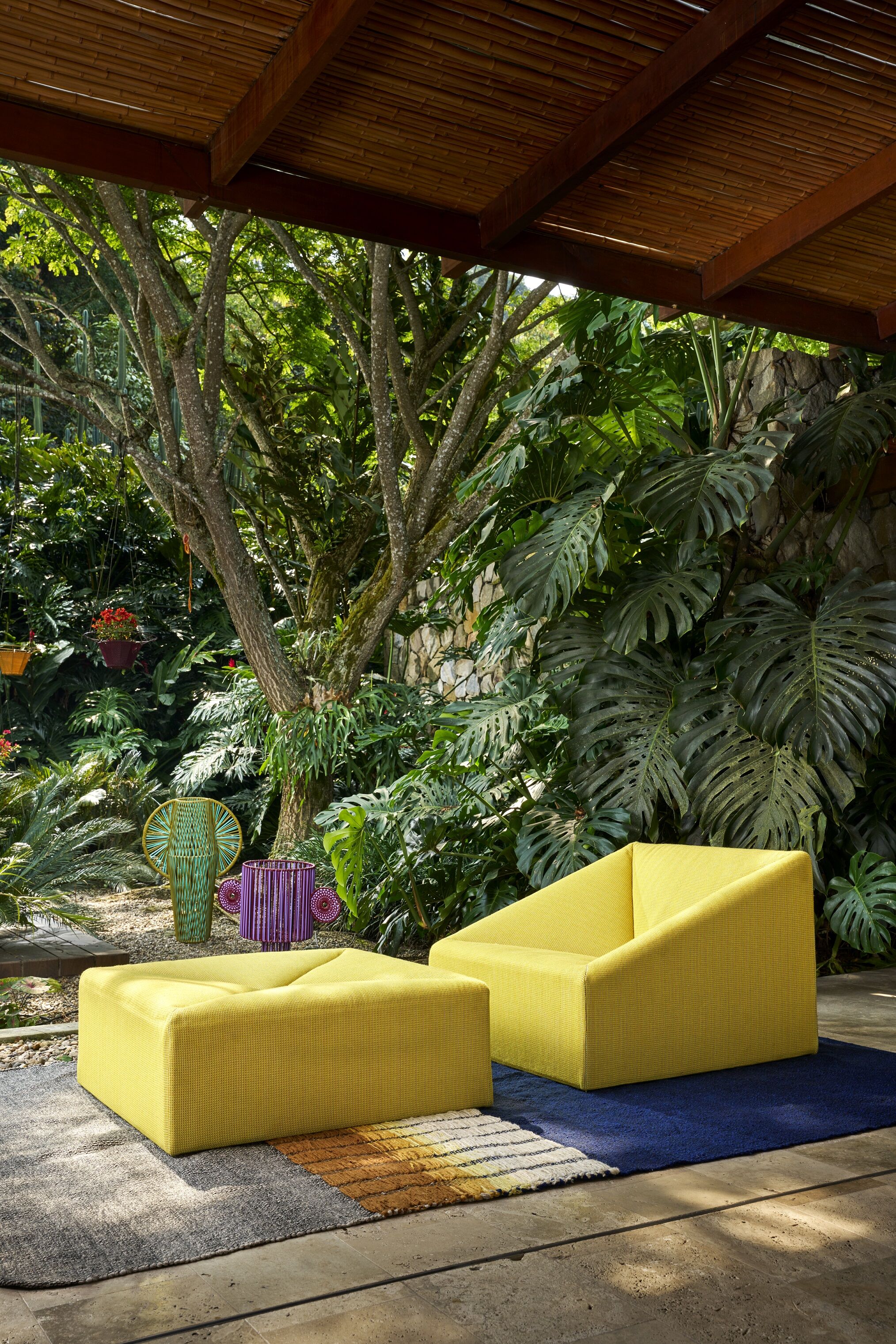 Coco - Seater