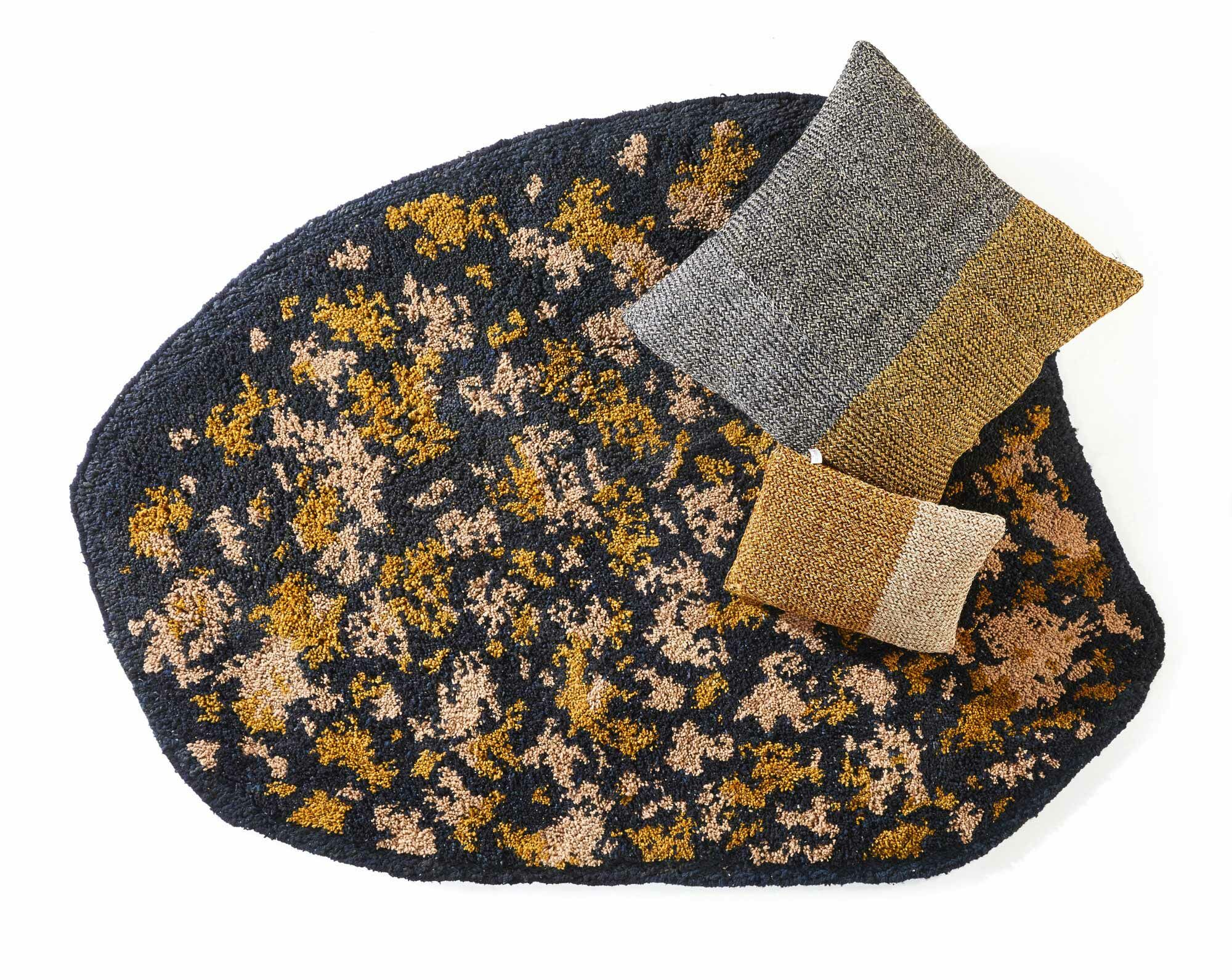 Zipa - Rug Large